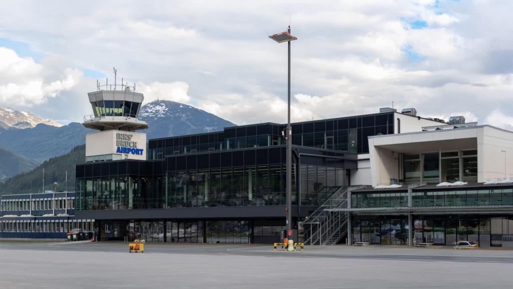 St. Anton airport private transfers - Trusted chauffeurs